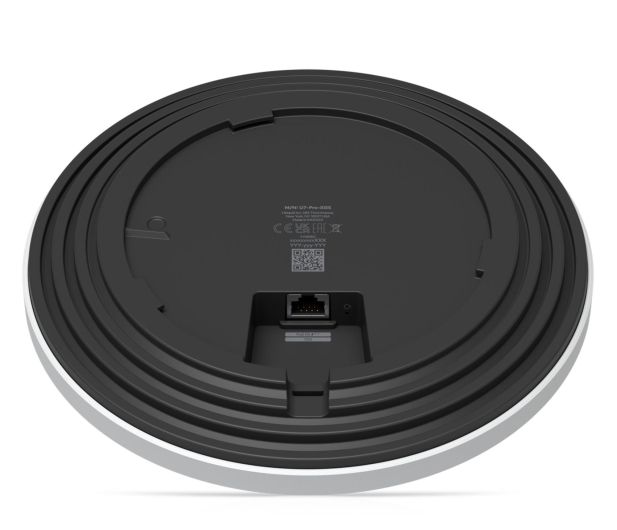 Ubiquiti U7 PRO XGS (a/b/g/n/ac/ax/be 15100Mb/s) biały - 1356289 - zdjęcie 6